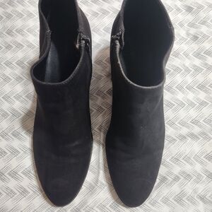 Old Navy Charcoal Ankle Booties